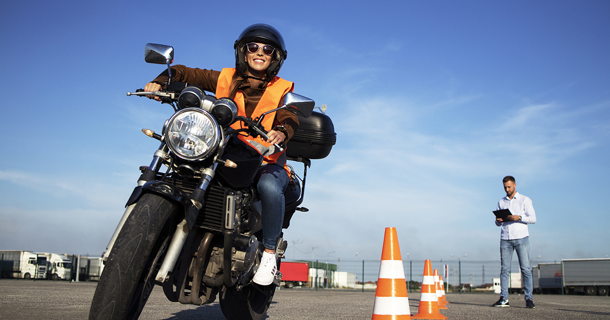 Safety Tips While Riding a Two-Wheeler
